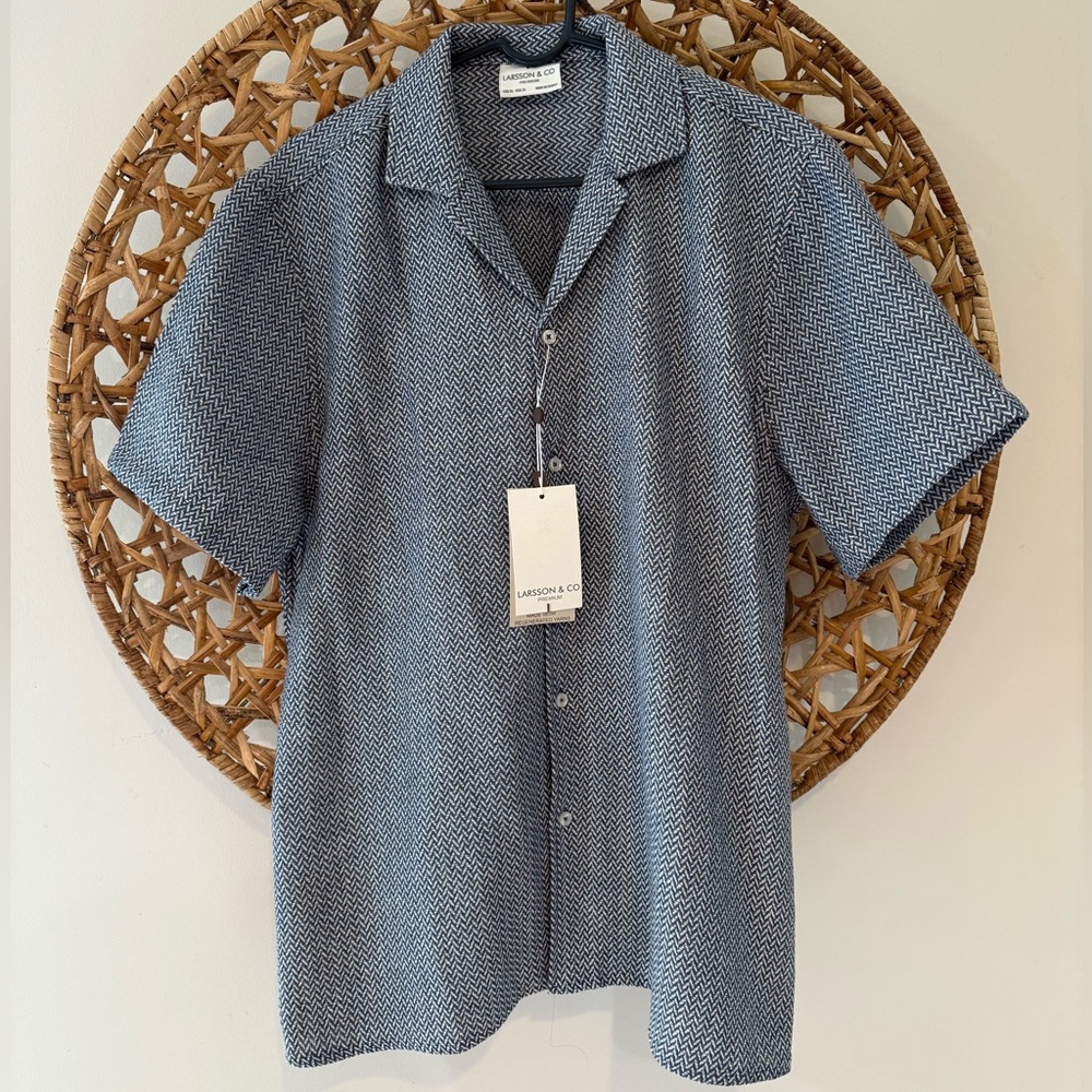 Men’s Larsson & CO collar shirt
